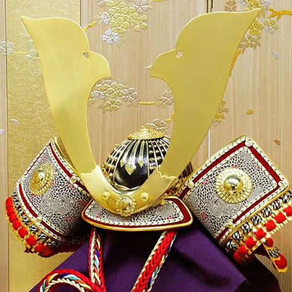 五月人形 東玉 大鍬形 白木 木目 兜 収納飾り 詳細画像 東玉 五月人形 大鍬形 白木 木目 兜 収納飾り 詳細画像