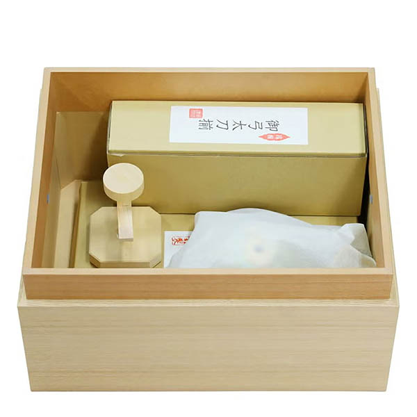 五月人形 東玉 草木染め 悠叶 ゆうと 兜 収納箱飾り 詳細画像 東玉 五月人形 草木染め 悠叶 ゆうと 兜 収納箱飾り 詳細画像