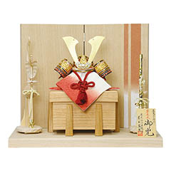 五月人形: 草木染め 極鳳 きょくほう 櫃飾り 兜 平飾り