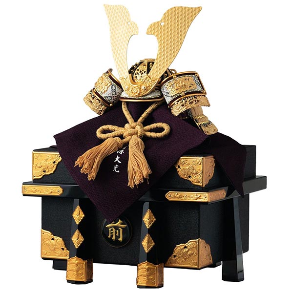 五月人形 吉徳 正絹緋絲縅 純金箔押兜 兜飾り 詳細画像 吉徳 五月人形 正絹緋絲縅 純金箔押兜 兜飾り 詳細画像