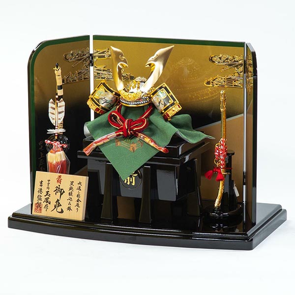 吉徳　 五月人形　玉鳳作 正絹白紺段縅 兜飾り 　詳細画像