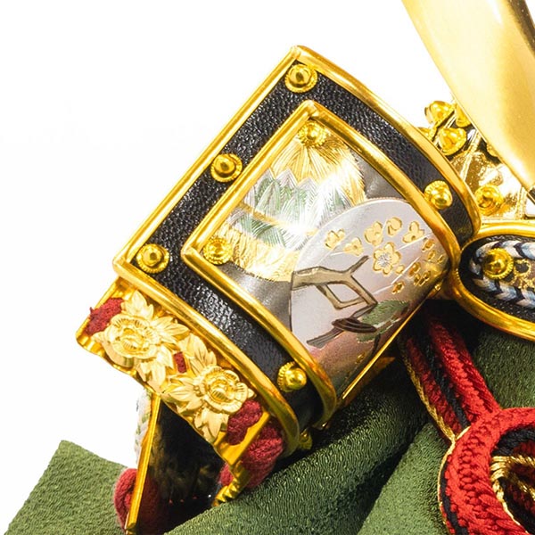 吉徳　 五月人形　玉鳳作 正絹白紺段縅 兜飾り 　詳細画像