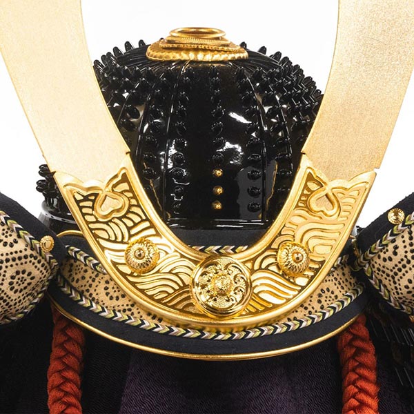 吉徳　 五月人形　別所実正作 正絹色々縅 阿古陀形之兜 兜飾り　詳細画像