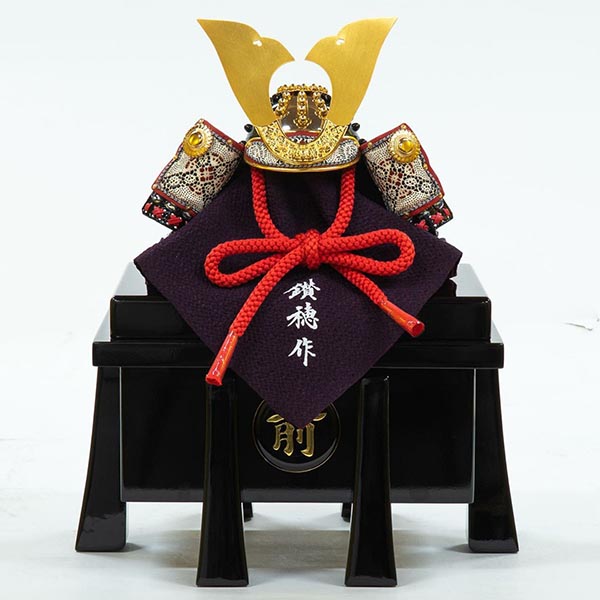 吉徳　 五月人形　小柴鑚穂作 小桜革縅 和紙小札 兜飾り　詳細画像