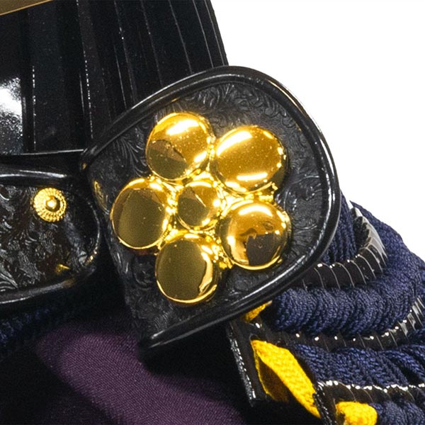 五月人形 吉徳 大越保広作 伊達政宗公 和紙小札 兜飾り 詳細画像 吉徳 五月人形 大越保広作 伊達政宗公 和紙小札 兜飾り 詳細画像