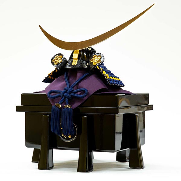 五月人形 吉徳 大越保広作 伊達政宗公 和紙小札 兜飾り 詳細画像 吉徳 五月人形 大越保広作 伊達政宗公 和紙小札 兜飾り 詳細画像