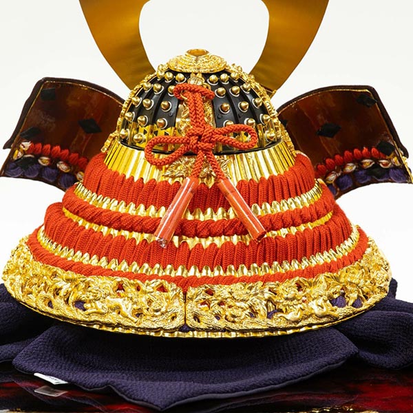 五月人形 吉徳 平安武久作 正絹朱赤絲縅 総裏打ち兜 兜飾り 詳細画像 吉徳 五月人形 平安武久作 正絹朱赤絲縅 総裏打ち兜 兜飾り 詳細画像