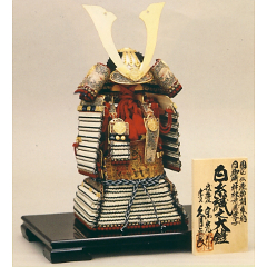中村宗光作　伝源頼朝奉納<br>1/3正絹白糸縅大鎧<br>久月監製