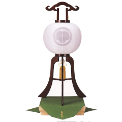 銘木桜絹二重無地桐箱入(木製・電気コード式)【家紋代込】