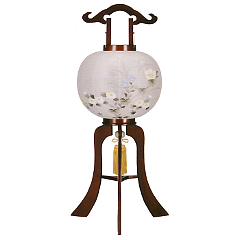 盆提灯: ワイン塗絹二重絵入（木製・電気コード式）