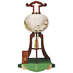 盆提灯: 銘木花梨絹二重絵入桐箱入（木製・電気コード式）