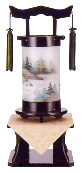 回忌灯　本黒溜塗　40号　二重張り＜清流山水＞（電気コード式）