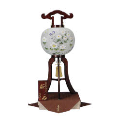 盆提灯: 銘木桜絹二重絵入桐箱入