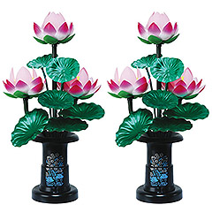 盆提灯: 蓮華灯 3灯 25号 （一対入り） 電気コード式