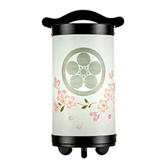 盆提灯: 回忌灯 手書き絵 桜 家紋入り 木製 電池式（コードレス：LED仕様） 【家紋入代込】 【組立不要】