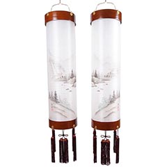 盆提灯: けやき 絹二重 圭山山水 対柄 (一対入り) 木製 電気コード式