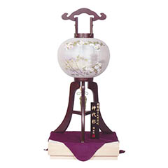 盆提灯: 大内行灯 神代杉 絹二重 桐箱入り 極厚23mm 木製 電気コード式