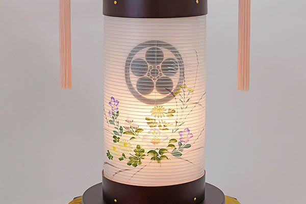 盆提灯 井上為吉 法明燈 桜調 絹二重 京華紋 台付 詳細画像 井上為吉 盆提灯 法明燈 桜調 絹二重 京華紋 台付 詳細画像