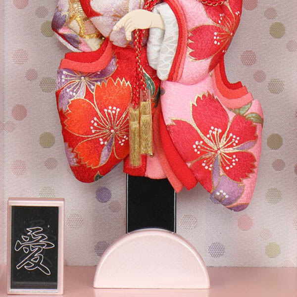 羽子板 フジキ 壁掛け 額飾り 愛 姫振袖 道成寺 金彩押絵羽子板 ガラスケース飾り スタンド付 詳細画像 フジキ 羽子板 壁掛け 額飾り 愛 姫振袖 道成寺 金彩押絵羽子板 ガラスケース飾り スタンド付 詳細画像