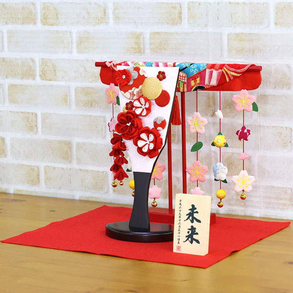 羽子板 美山 つまみ細工 羽子板 赤 花満開桜橘几帳 敷き布セット 詳細画像 美山 羽子板 つまみ細工 羽子板 赤 花満開桜橘几帳 敷き布セット 詳細画像