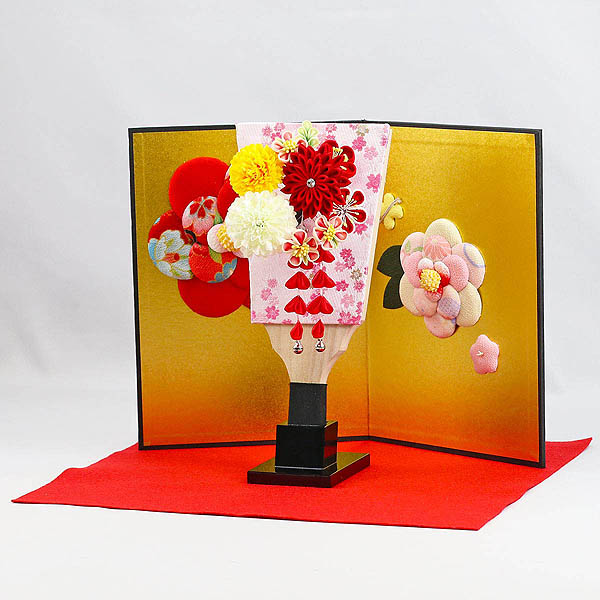 羽子板 守田 つまみ細工 丸菊と赤菊 3-55 髪飾り付き 花満開屏風 敷き布セット 詳細画像 守田 羽子板 つまみ細工 丸菊と赤菊 3-55 髪飾り付き 花満開屏風 敷き布セット 詳細画像