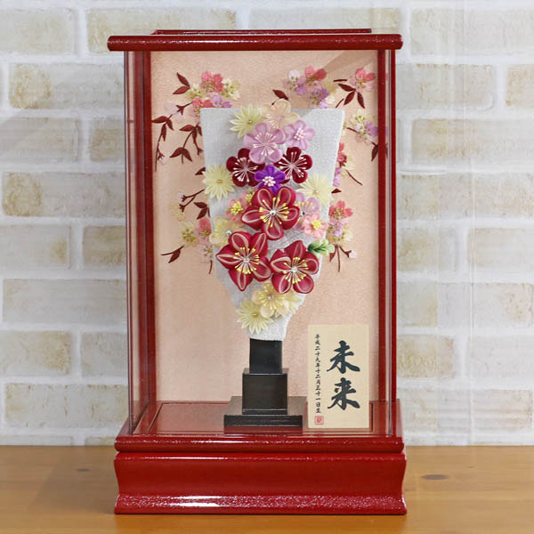 羽子板 守田 つまみ細工 羽子板 ホワイト 赤パール塗り アクリルケース 詳細画像 守田 羽子板 つまみ細工 羽子板 ホワイト 赤パール塗り アクリルケース 詳細画像