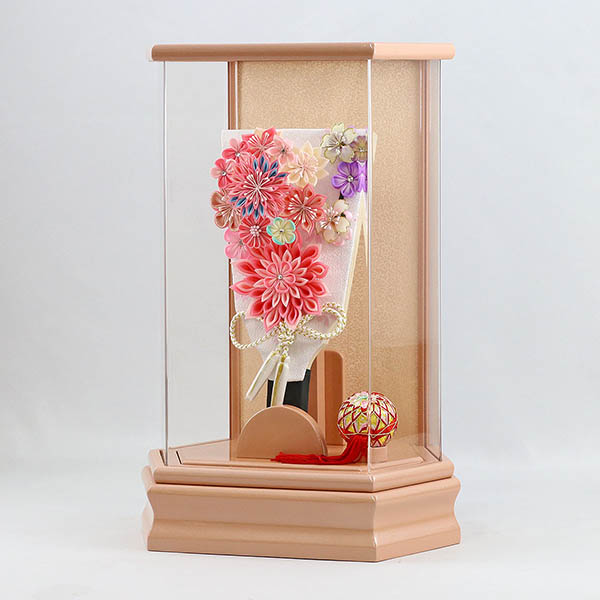 羽子板 守田 つまみ細工 羽子板 ピンク パールピンク塗り 六角アクリルケース 詳細画像 守田 羽子板 つまみ細工 羽子板 ピンク パールピンク塗り 六角アクリルケース 詳細画像