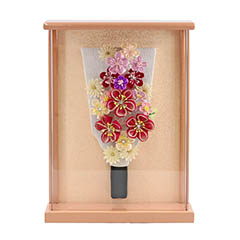 羽子板: つまみ細工 羽子板 ホワイト 壁掛け 額飾り パールピンク塗り アクリルケース