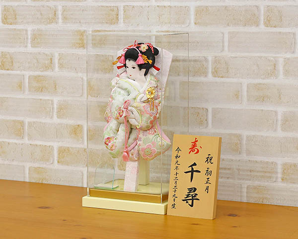 羽子板 吉徳 淡色羽子板 白/グリーン 枠なし アクリルケース飾り 詳細画像 吉徳 羽子板 淡色羽子板 白/グリーン 枠なし アクリルケース飾り 詳細画像