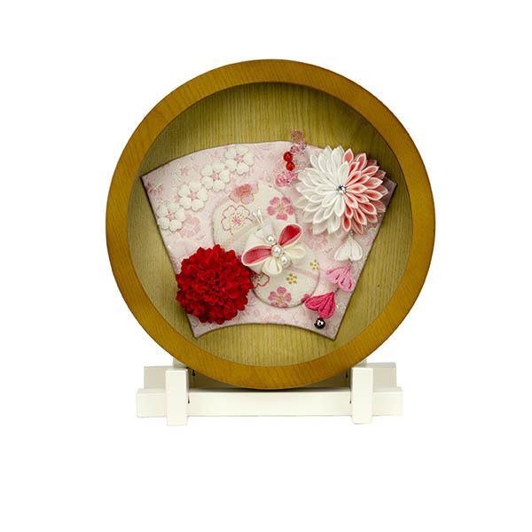 壁掛け 額飾り ももか つまみ細工飾り 円形 丸型 アクリルケース飾り スタンド付き