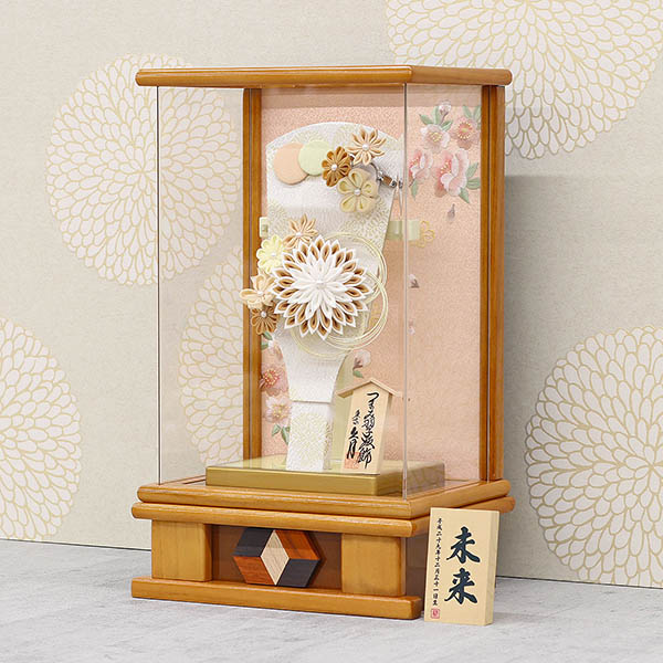 羽子板 | 雛人形、五月人形、こいのぼり、盆提灯のことなら「人形の