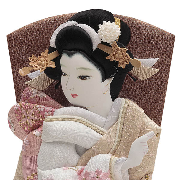 羽子板 久月 陽奈 モカ桜刺繍 茶白 銘木 胡桃 ガラスケース飾り 詳細画像 久月 羽子板 陽奈 モカ桜刺繍 茶白 銘木 胡桃 ガラスケース飾り 詳細画像