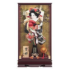 羽子板: 松に鶴 刺繍振袖 ワイン塗り 面取りガラスケース飾り