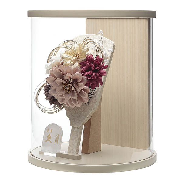 久月　 羽子板　洋花 ワイン 髪飾り グレージュ塗り 円柱 アクリルケース飾り　詳細画像