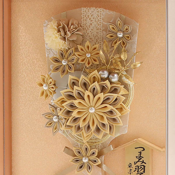 久月　 羽子板　つまみ細工 髪飾り 羽子板 モカ 壁掛け 額飾り パールピンク塗り アクリルケース　詳細画像