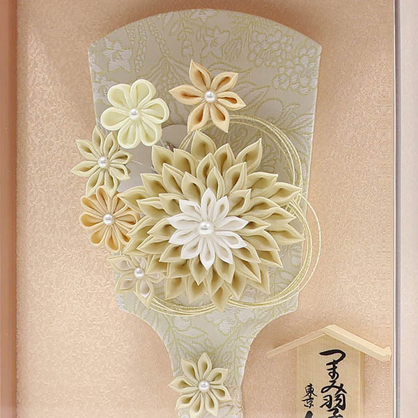 羽子板 | 雛人形、五月人形、こいのぼり、盆提灯のことなら「人形の