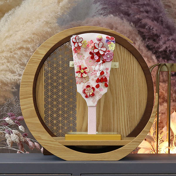 羽子板 | 雛人形、五月人形、こいのぼり、盆提灯のことなら「人形の