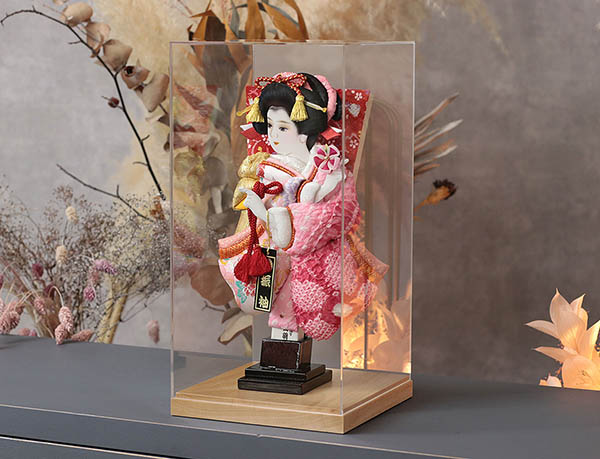 羽子板 美光 花振袖 金襴かのこ ピンク アクリルケース 霞 KASUMI 1632 詳細画像 美光 羽子板 花振袖 金襴かのこ ピンク アクリルケース 霞 KASUMI 1632 詳細画像