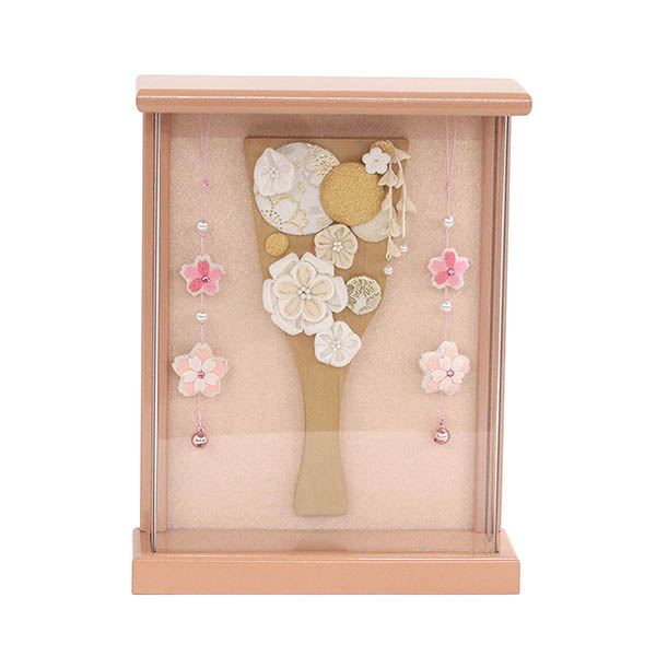 つまみ細工 髪飾り付き 白金 羽子板 (小) パールピンク塗り 壁掛け 額飾り 桜つるし付き アクリ
