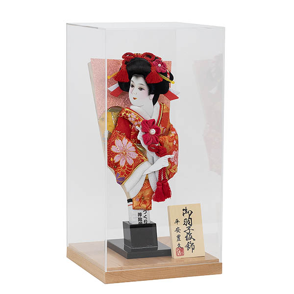 羽子板 守田 振袖 金襴 赤 アクリルケース 霞 KASUMI 1632 詳細画像 守田 羽子板 振袖 金襴 赤 アクリルケース 霞 KASUMI 1632 詳細画像