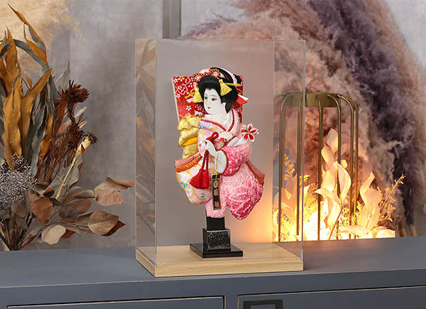 幸月　 羽子板　花振袖 金襴かのこ ピンク アクリルケース 霞 KASUMI 2436　詳細画像