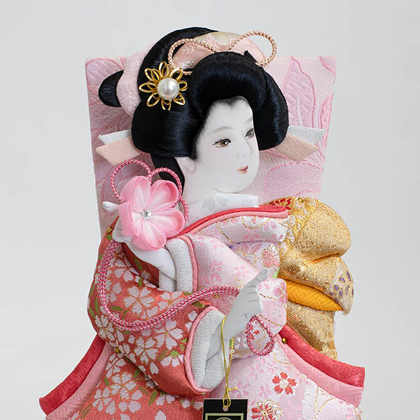 羽子板 久月 金襴振袖 春桜A 黒塗 ガラスケース飾り 詳細画像 久月 羽子板 金襴振袖 春桜A 黒塗 ガラスケース飾り 詳細画像