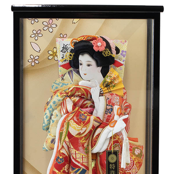 羽子板 吉徳 立体振袖 本押絵 黒塗り ガラスケース飾り(B-21) 詳細画像 吉徳 羽子板 立体振袖 本押絵 黒塗り ガラスケース飾り(B-21) 詳細画像