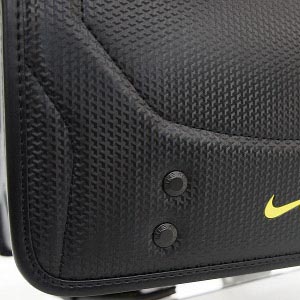 ナイキ（NIKE）ランドセル　表面加工