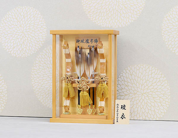 破魔弓 | 雛人形、五月人形、こいのぼり、盆提灯のことなら「人形の