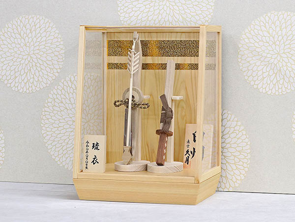 破魔弓 久月 白州 木製 二引き柄 白木 木目 アクリルケース 詳細画像 久月 破魔弓 白州 木製 二引き柄 白木 木目 アクリルケース 詳細画像