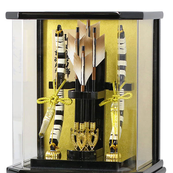 破魔弓 吉徳 黒塗り 六角 アクリルケース飾り 詳細画像 吉徳 破魔弓 黒塗り 六角 アクリルケース飾り 詳細画像