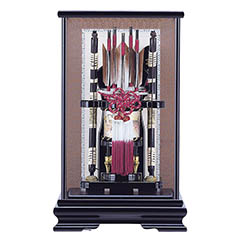 破魔弓: 破魔弓工房 寿々登 宝剣 木製籐巻弓 花紋羽 面取り ガラスケース飾り