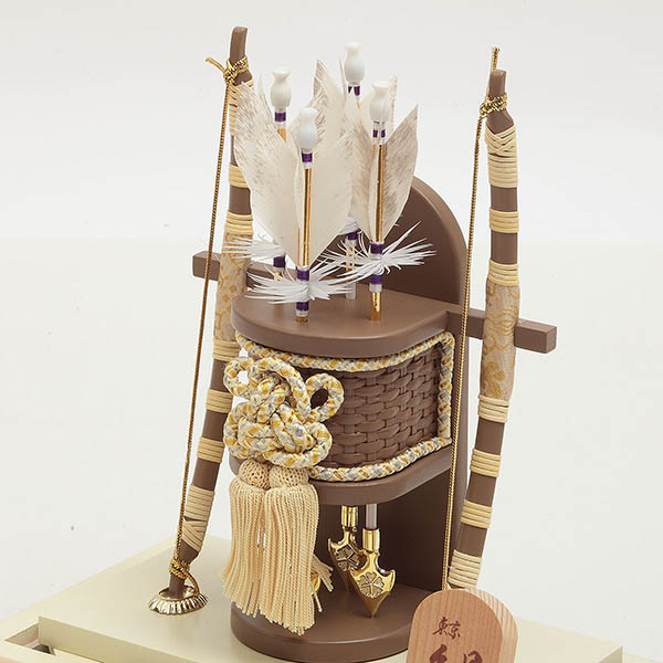 破魔弓 久月 天賦 本籐 アイボリー モカ暈 アクリルケース飾り 詳細画像 久月 破魔弓 天賦 本籐 アイボリー モカ暈 アクリルケース飾り 詳細画像