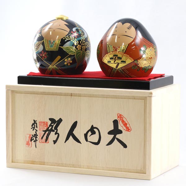 桑原大内塗大内人形製作所　大内人形 35号 高級木材使用飾り台・衝立 桐箱入り　詳細画像